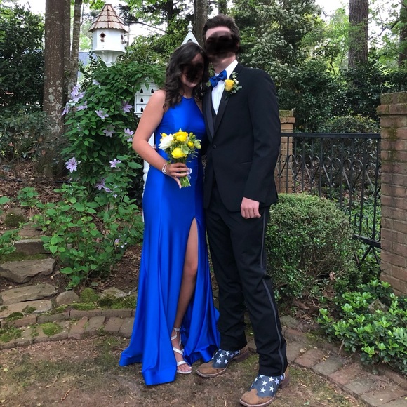 Sherri Hill Prom Dress Size 4 Unaltered - $350 obo - Picture 2 of 7